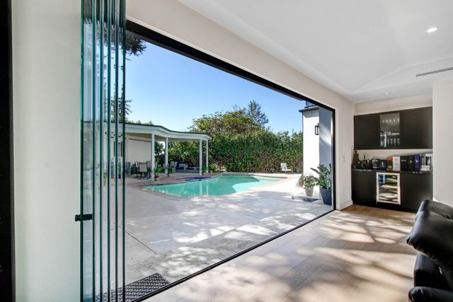 Frameless Folding Door Repair Bryanston